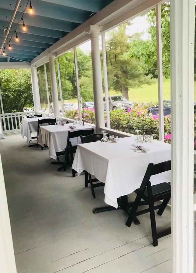 伍德邦德酒店 Rindge 外观 照片